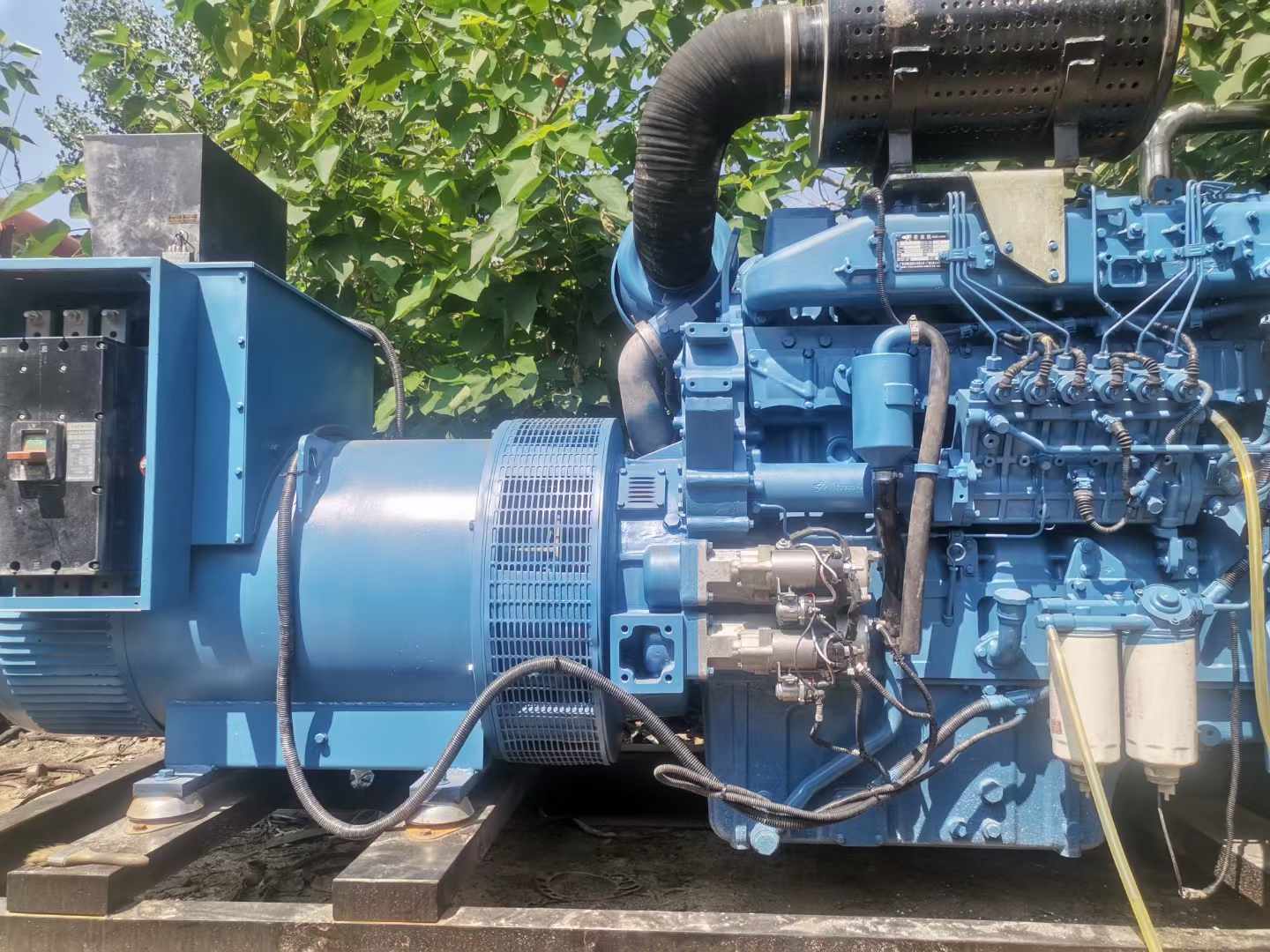 南宁详细说明降低 800kW 柴油发电机输出电流波动的方法
