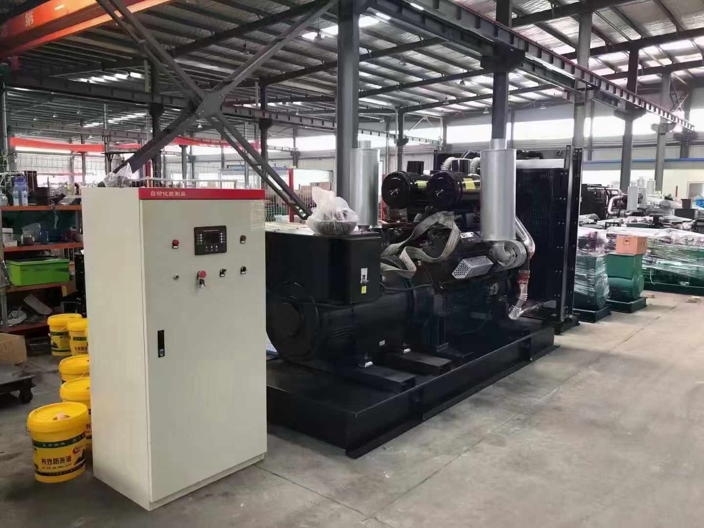 南宁发电机2000kVA 负载需要多大的电缆？