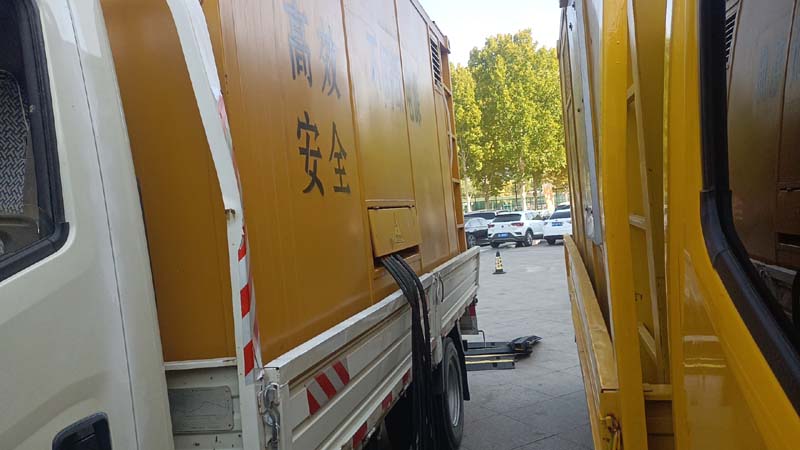 南宁如何判断柴油发电机组和UPS电源的切换时间是否符合要求？